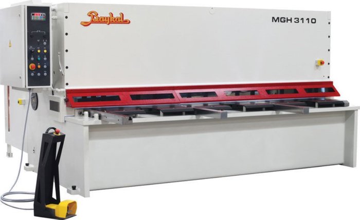 Baykal MGH Hydraulic Shear Machine